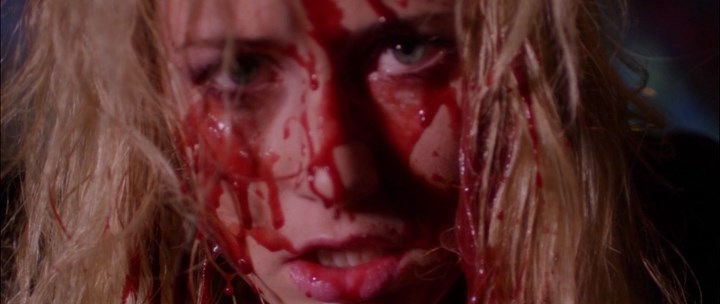 Lady.Psycho.Killer.2015 .avi_snapshot_01.07.02_[2018.05.11_20.28.58].jpg