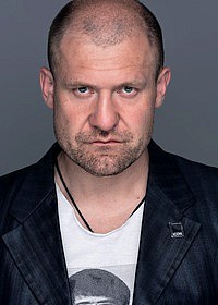 Александр Кухаренко
