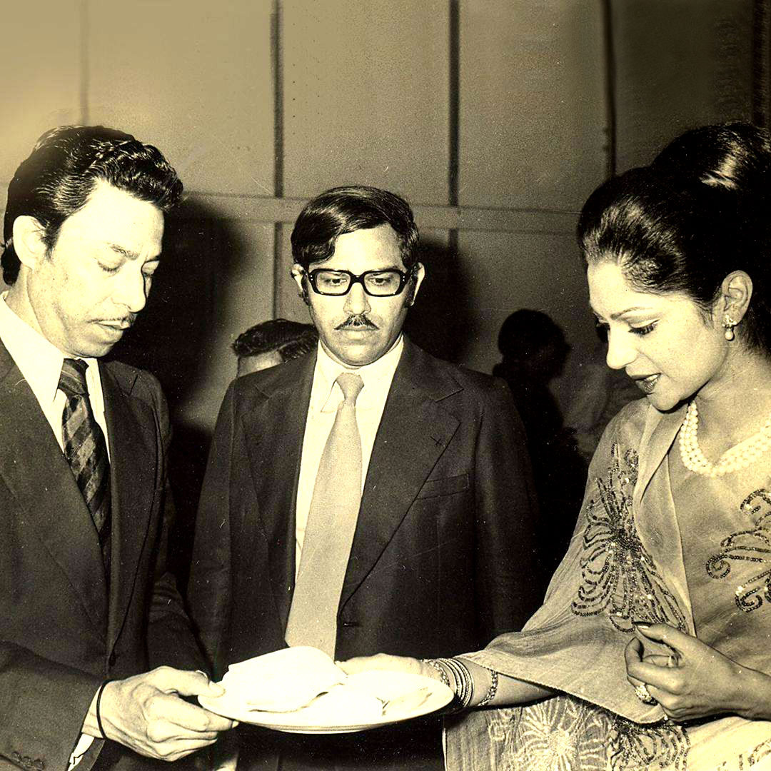 Simi Garewal .jpg