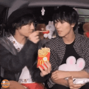 tumblr_ox9fqezcu71vp62g8o2_400.gif