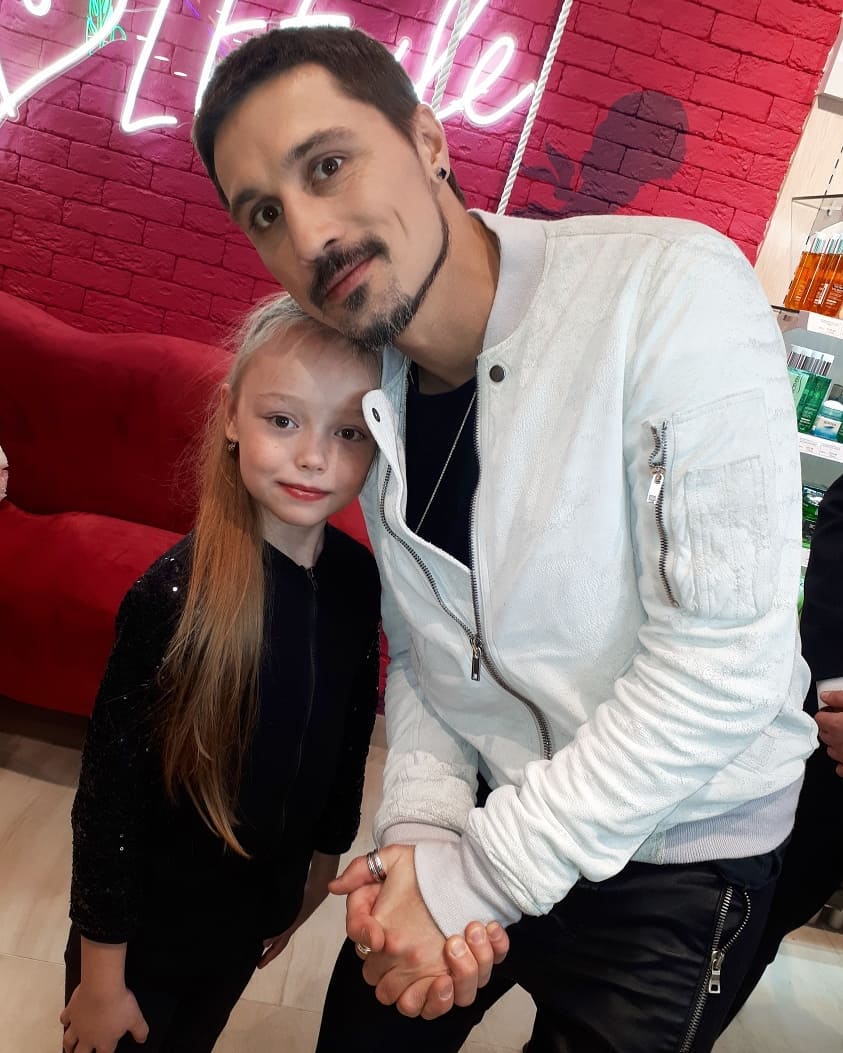 https://i1.imageban.ru/out/2018/12/02/d5429b732feced77e3f4cb46d3b2f187.jpg