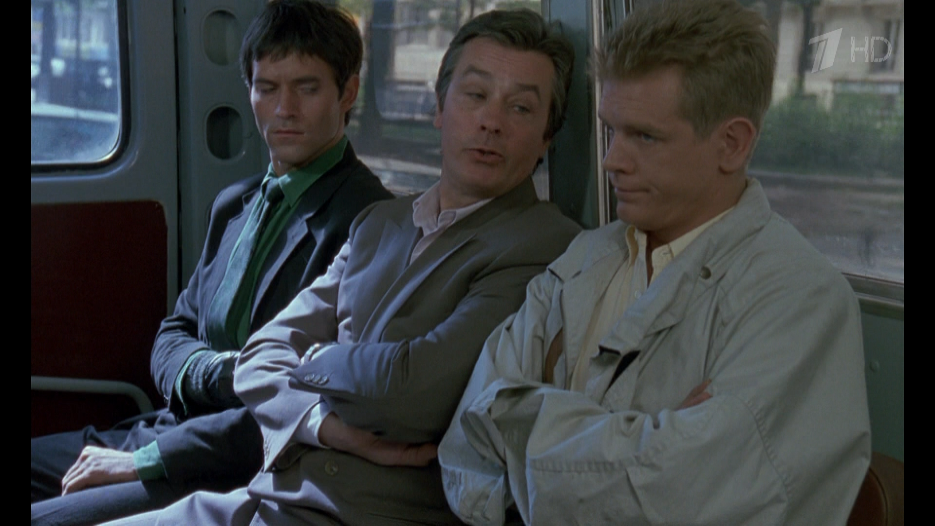 Не будите спящего полицейского (1988).mkv_snapshot_00.57.04.png