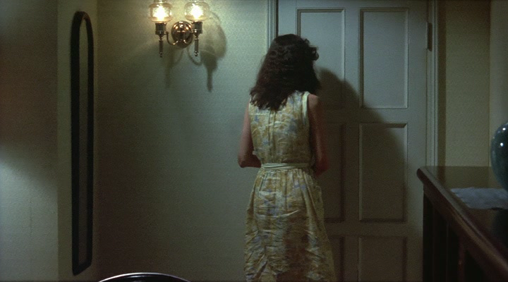 Tantei.monogatari.1983.hdrip_[1.46][(095405)13-42-57].PNG