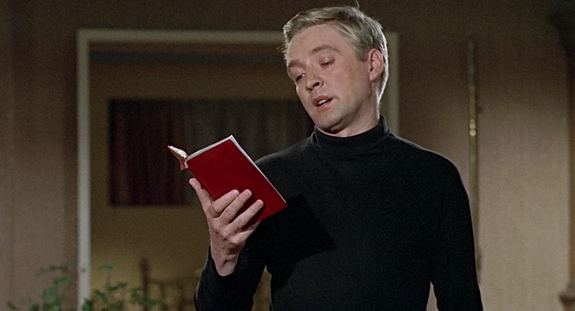 Fahrenheit_451_1966_MVO_ORT_Original_Eng_Sub_Rus_Eng.BDRip-AVC_by_Indigo-child.mkv_snapshot_01.10.49_[2019.04.04_21.30.4.png