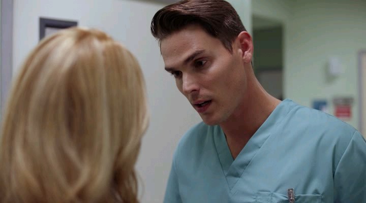 Mai.Giocare.Con.La Babysitter.2018.iTALiAN.WEBRiP.AC3.XviD.avi_snapshot_00.08.23.712.jpg