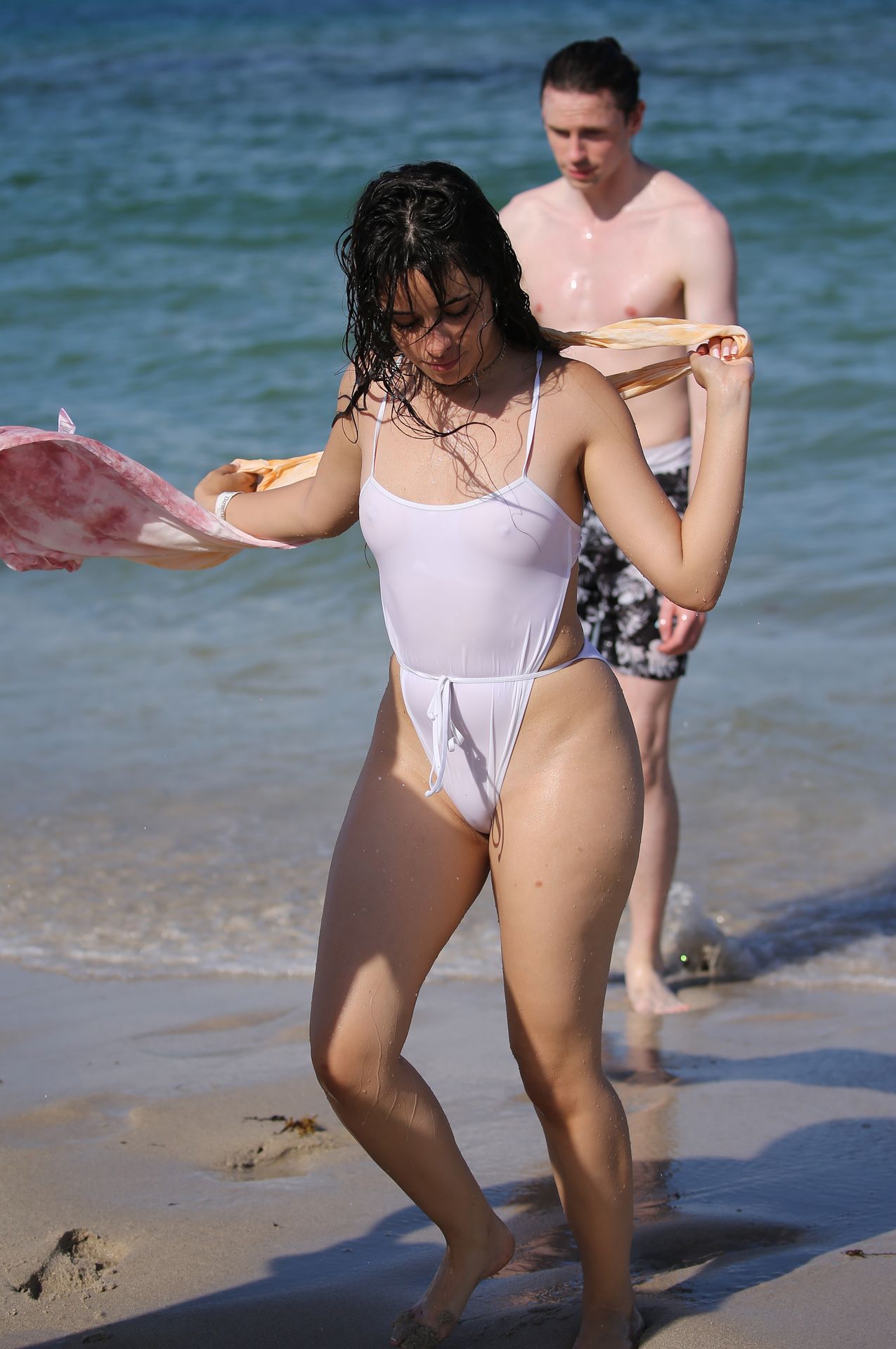 0630104523488_054_Camila-Cabello-Nude-Sexy-TheFappeningBlog.com-55.jpg.