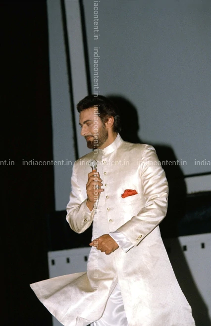 659-kabir-bedi-actor-in-hindi-films---bollywood-profile-image-F246_ST5_DVD_0078.webp