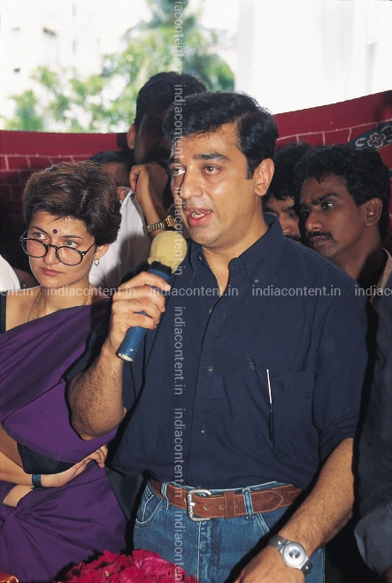 659-kamal-hasan-and-sarika-at-a-function-in-image-88005500_20181212_074.webp
