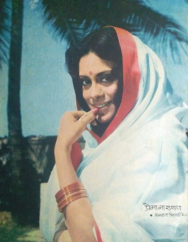 Bollywood-Cinema-Movie-Actress-Vintage-India-Old-Print.jpg