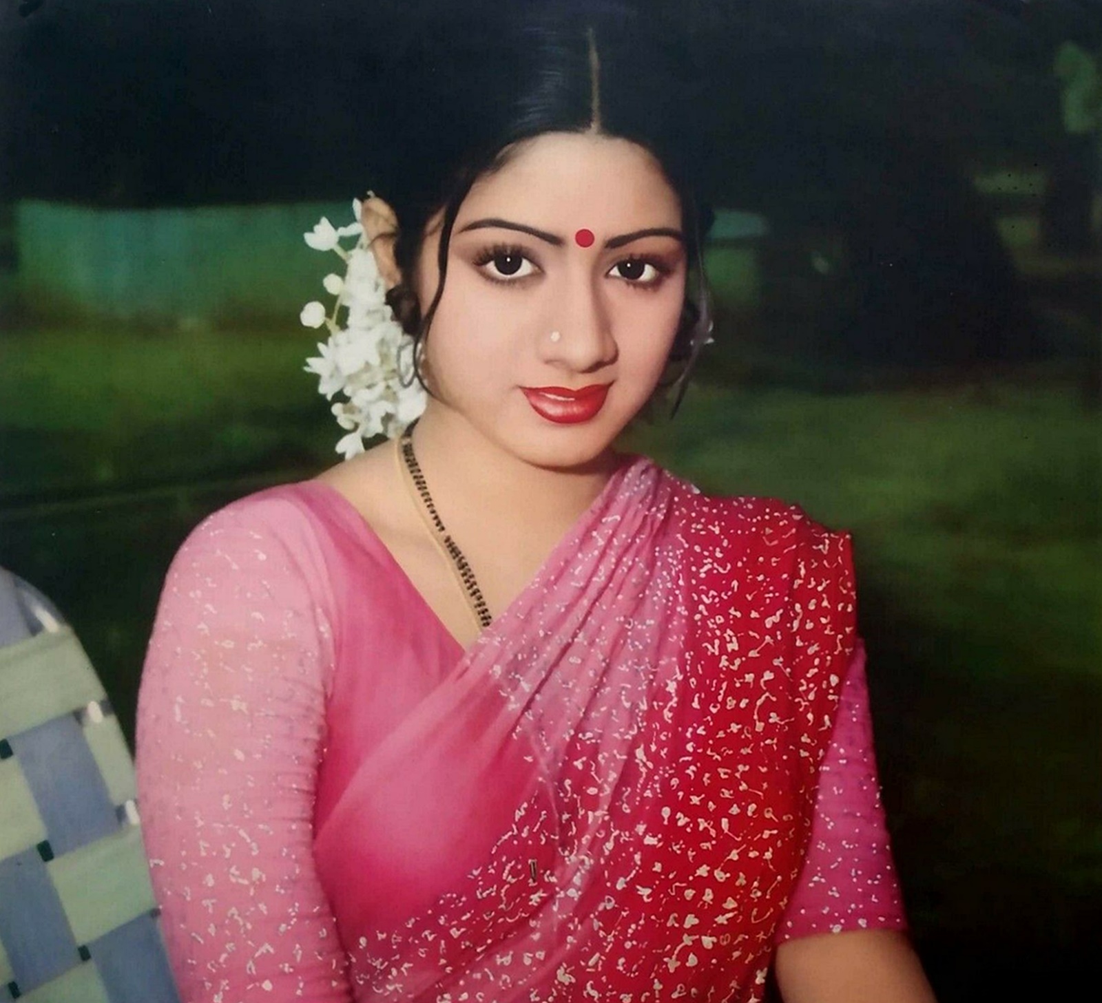 Bollywood-Actor-SRIDEVI-Rare-Old-Calendar (1).jpg