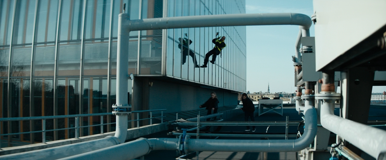 Герой.(2019).BDRip.720p.GER.[-=DoMiNo=-].mkv_20200313_110809.864.png