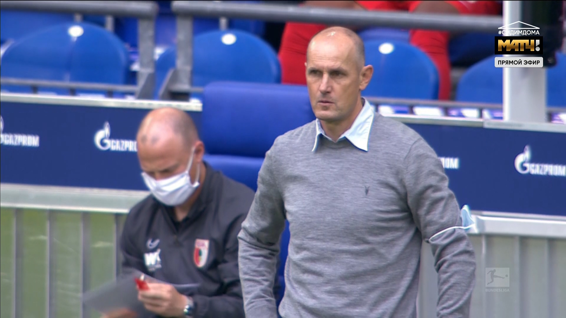 Чемпионат Германии 2019-2020 27-й тур Шальке-04 - Аугсбург Матч ТВ HD.ts_20200524_201310.684.jpg