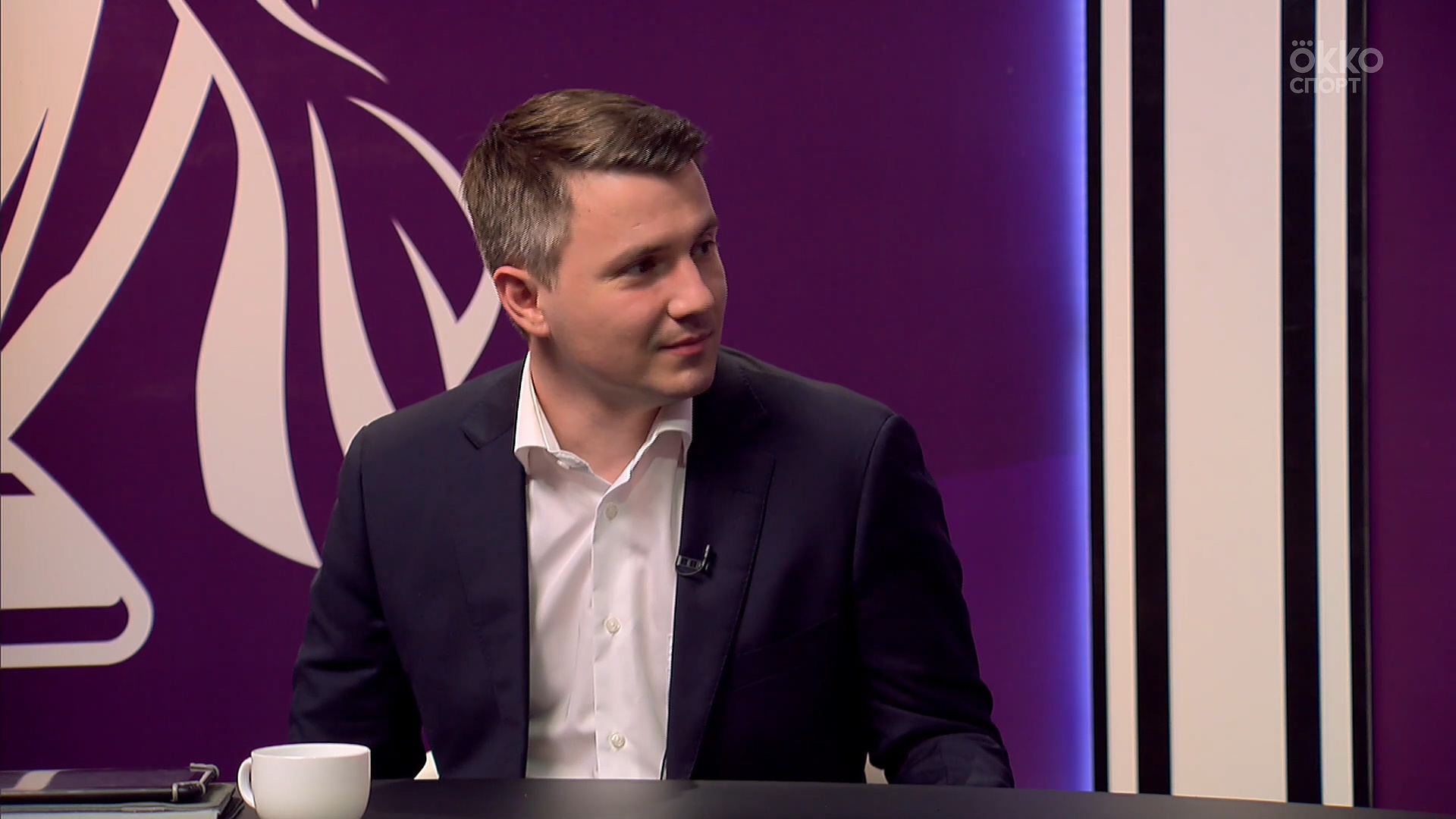 Чемпионат Англии 2019-2020 Английский пациент. Live Обзор тура 31-й тур Okko Спорт.mp4_20200702_012442.844.jpg