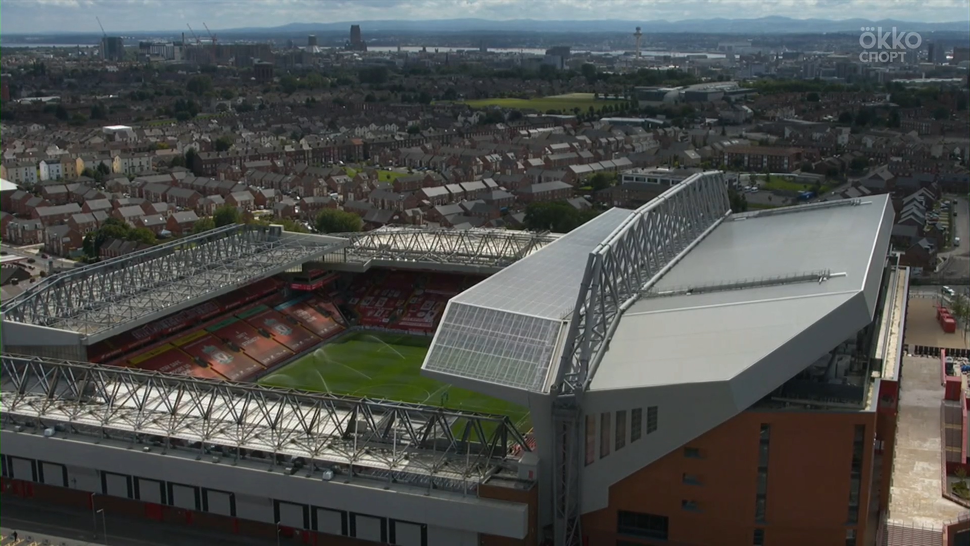 Чемпионат Англии 2019-2020 35-й тур Ливерпуль - Бернли Okko Спорт.mkv_20200712_011853.900.jpg