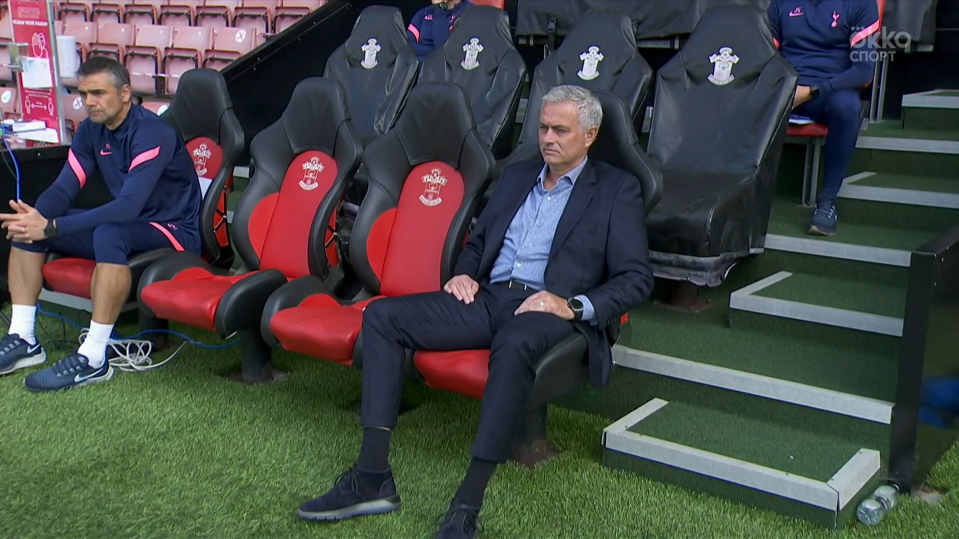 Чемпионат Англии 2020-2021 2-й тур Саутгемптон - Тоттенхэм Okko Спорт.mkv_20200921_233300.305.jpg