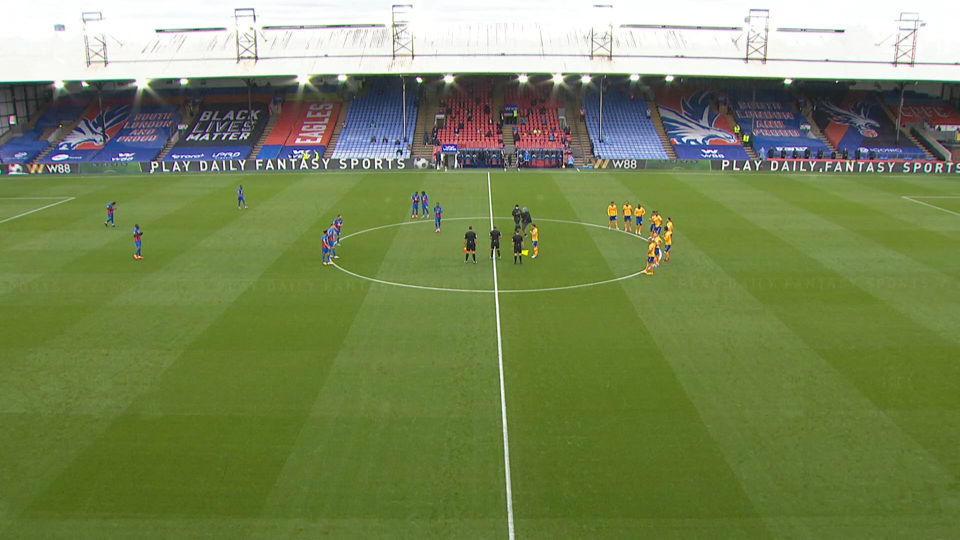 Чемпионат Англии 2020-2021 3-й тур Кристал Пэлас - Эвертон Okko Спорт.mkv_20200928_002137.462.jpg