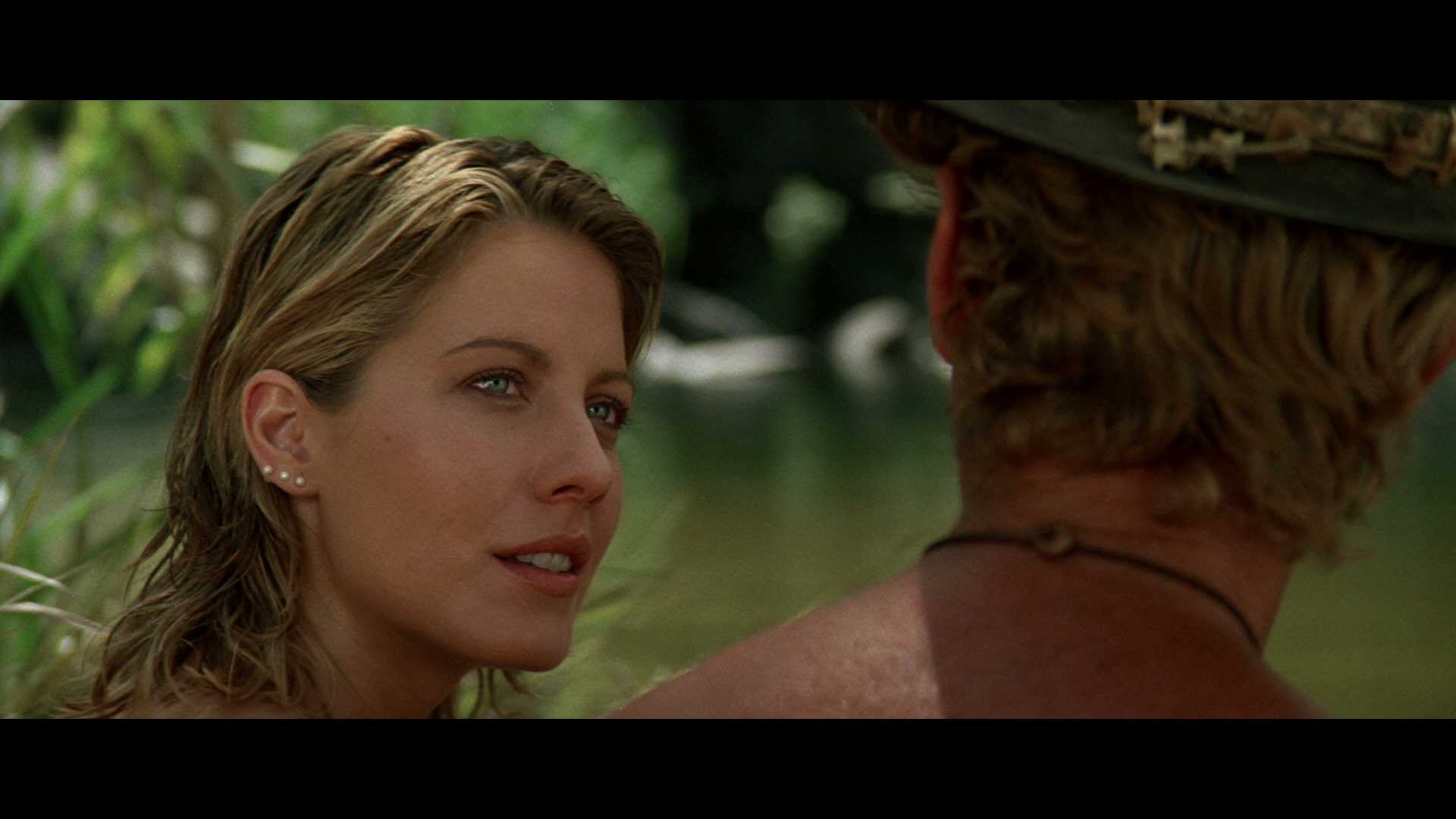 Crocodile.Dundee.1986.Paramount.Pictures.BDRemux.1080p[(059451)08-01-07].PNG