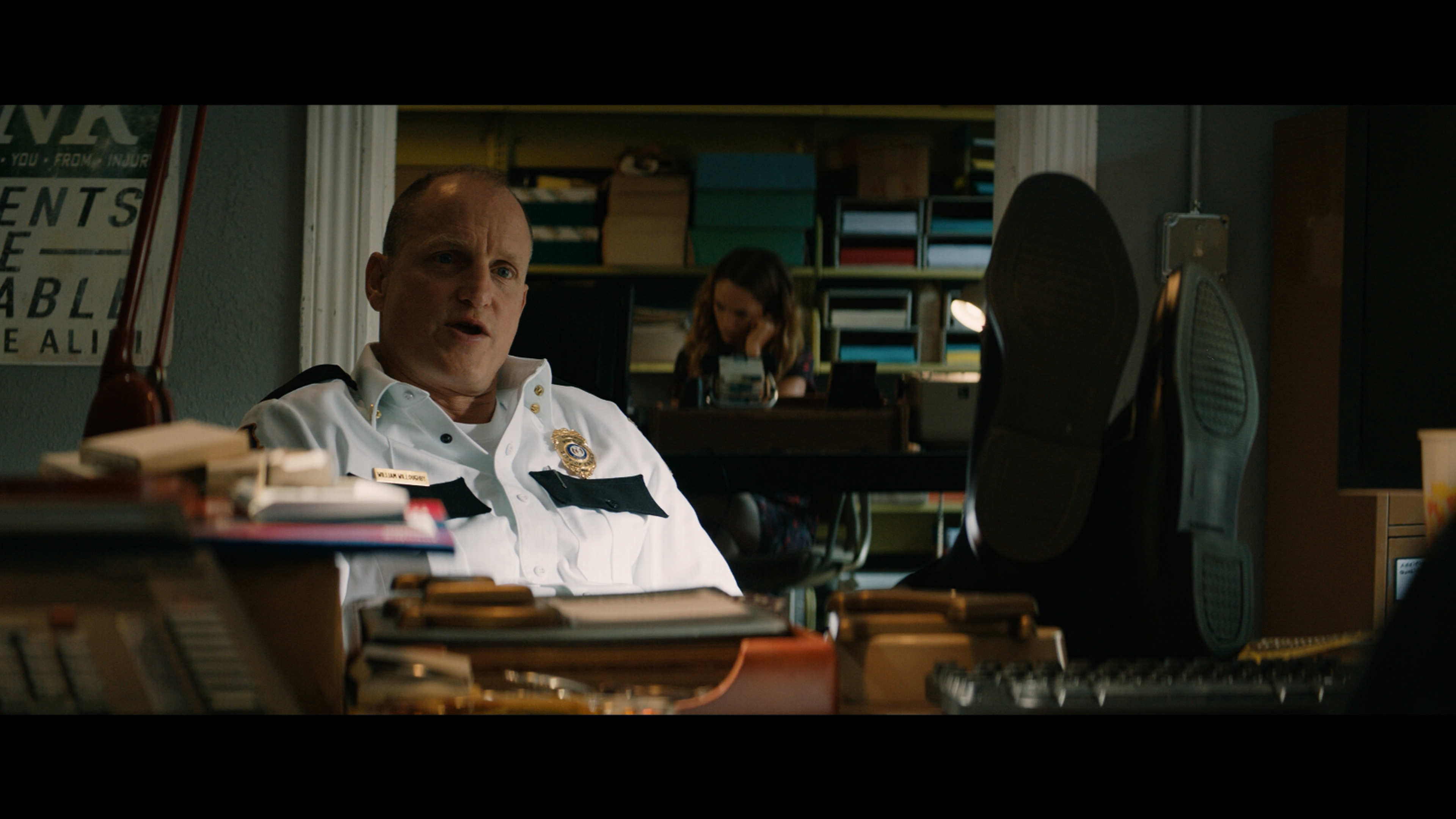 Three.Billboards.Outside.Ebbing.Missouri.2017.2160p.UHD.BDRemux.DTS-HD.MA.5.1.P8.HYBRID.DoVi-DVT.mkv_001146.164.png