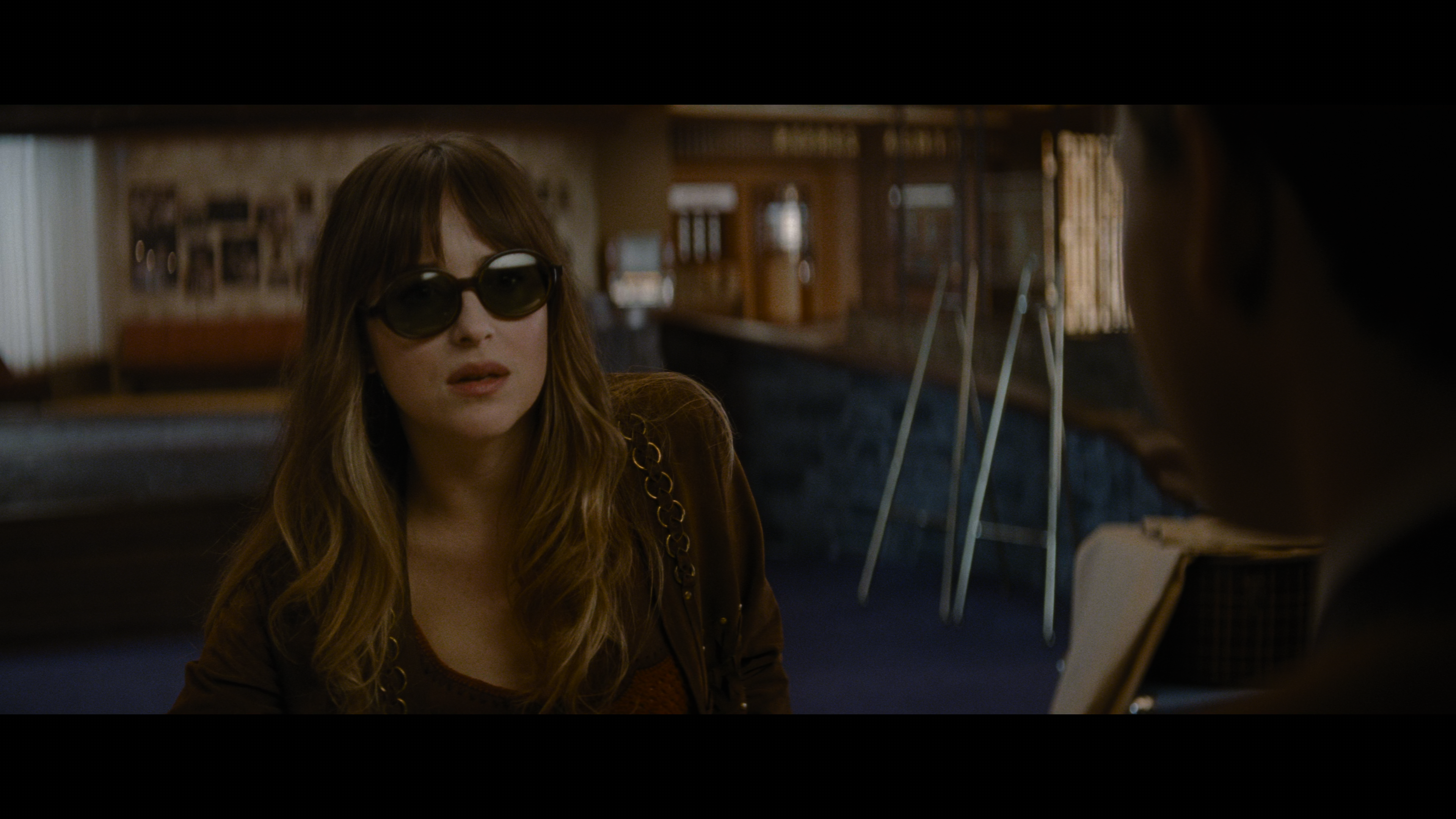 Bad.Times.at.the.El.Royale.2018.UHD.BDRemux.2160p.HDR.DoVi.HYBRID.P8.by.DVT.mkv_snapshot_00.18.11_[2022.01.03_17.34.49].png