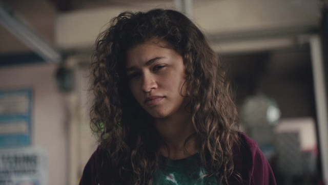 Euphoria.S01E01.WEB-DLRip.mp4_snapshot_09.13_[2022.03.22_12.41.04].png