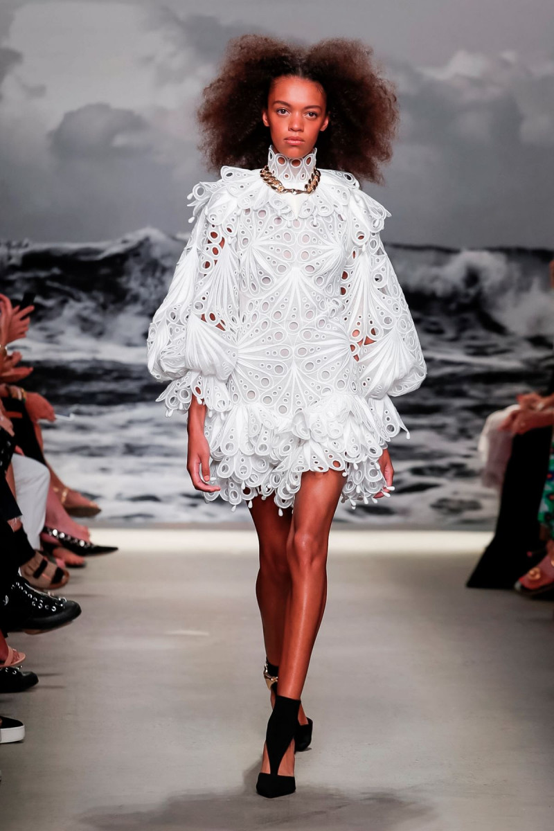 Zimmermann-RTW-SS20-New-York-8998-1568053673.jpg