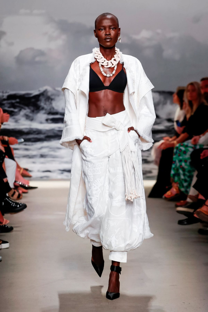 Zimmermann-RTW-SS20-New-York-8994-1568053665.jpg