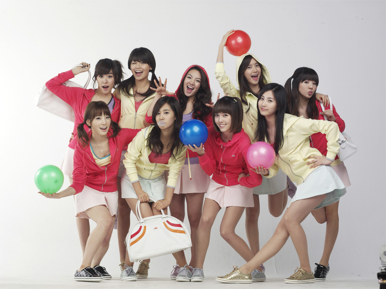Girls_Generation_IMG-03DEB788018443FDFA692575B16FBF0C.jpg