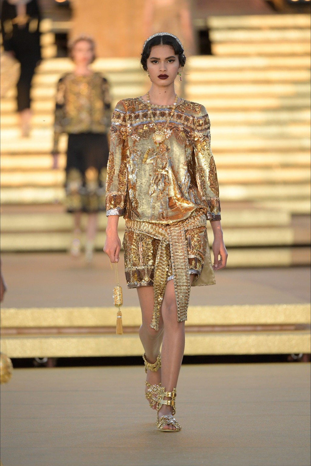 dolcegabbana_010_20190719143736.jpg