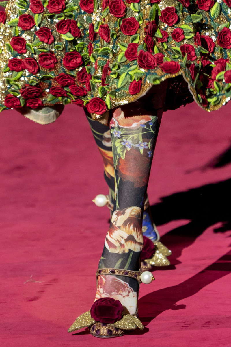 Dolce+Gabbana+Fall+2019+Details+nytfE0lsj6ux.jpg