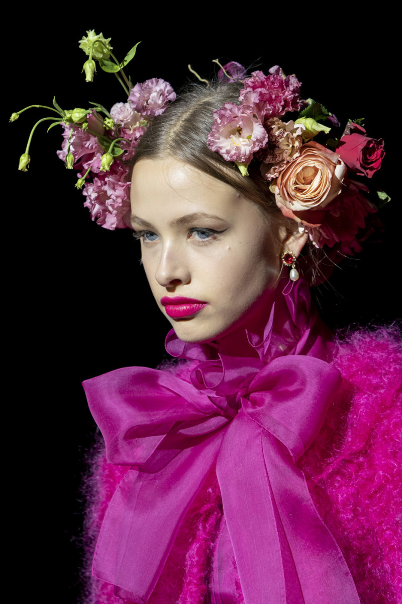Dolce+Gabbana+Fall+2019+Details+s6PICA9fRk1x.jpg