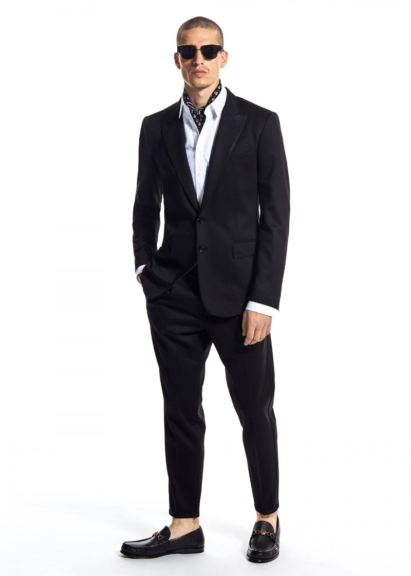 dolce-and-gabbana-summer-2020-man-collection-1151.jpg