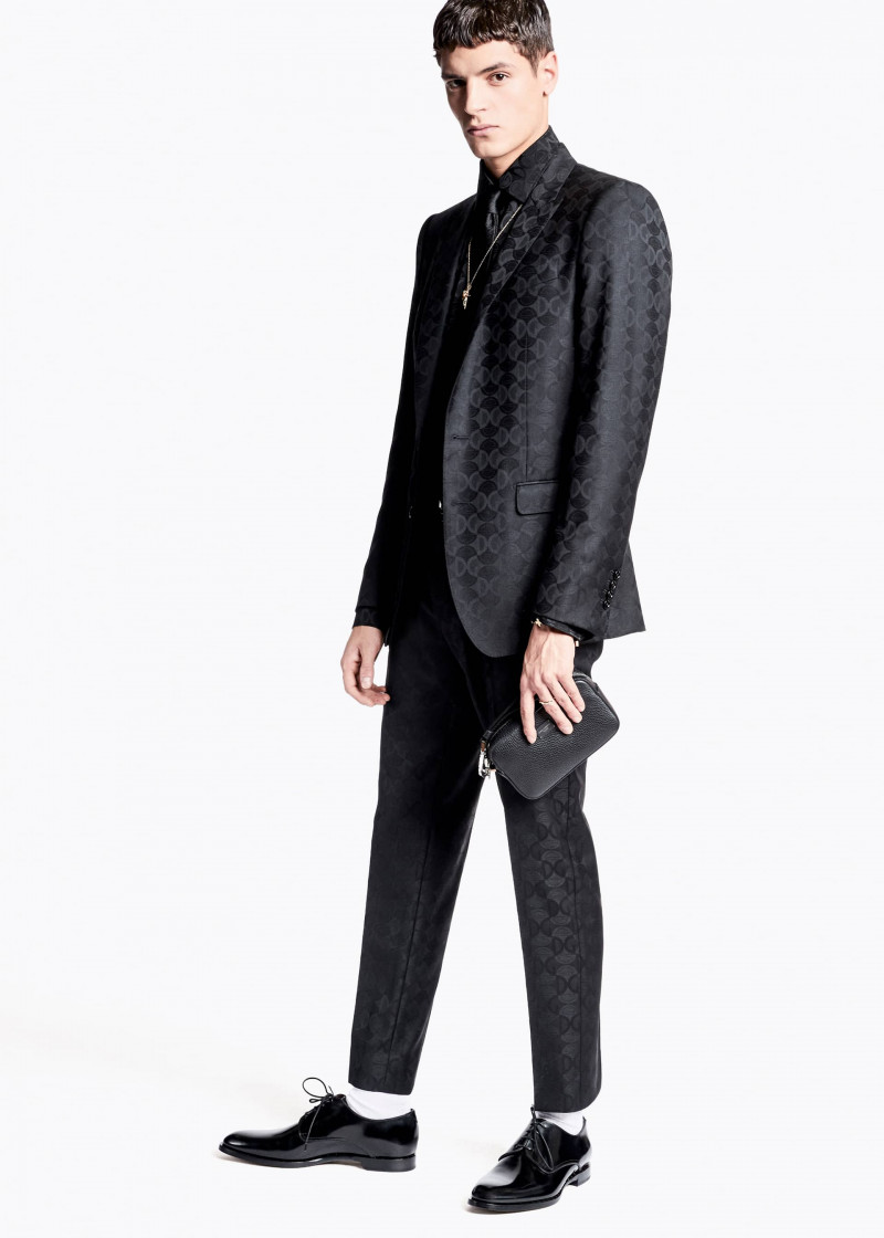 dolce-and-gabbana-fall-winter-2020-21-man-collection-81.jpg