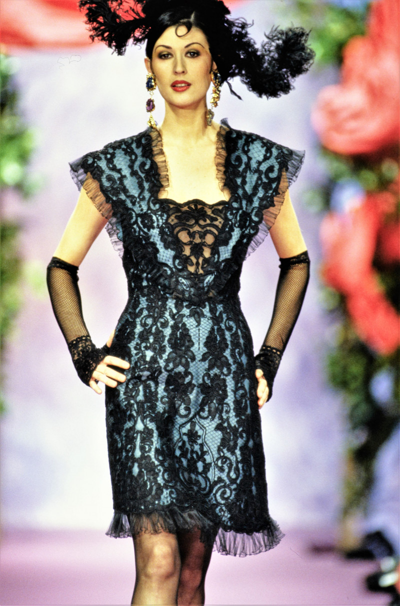036-christian-lacroix-spring-1994-couture-CN10056649.jpg