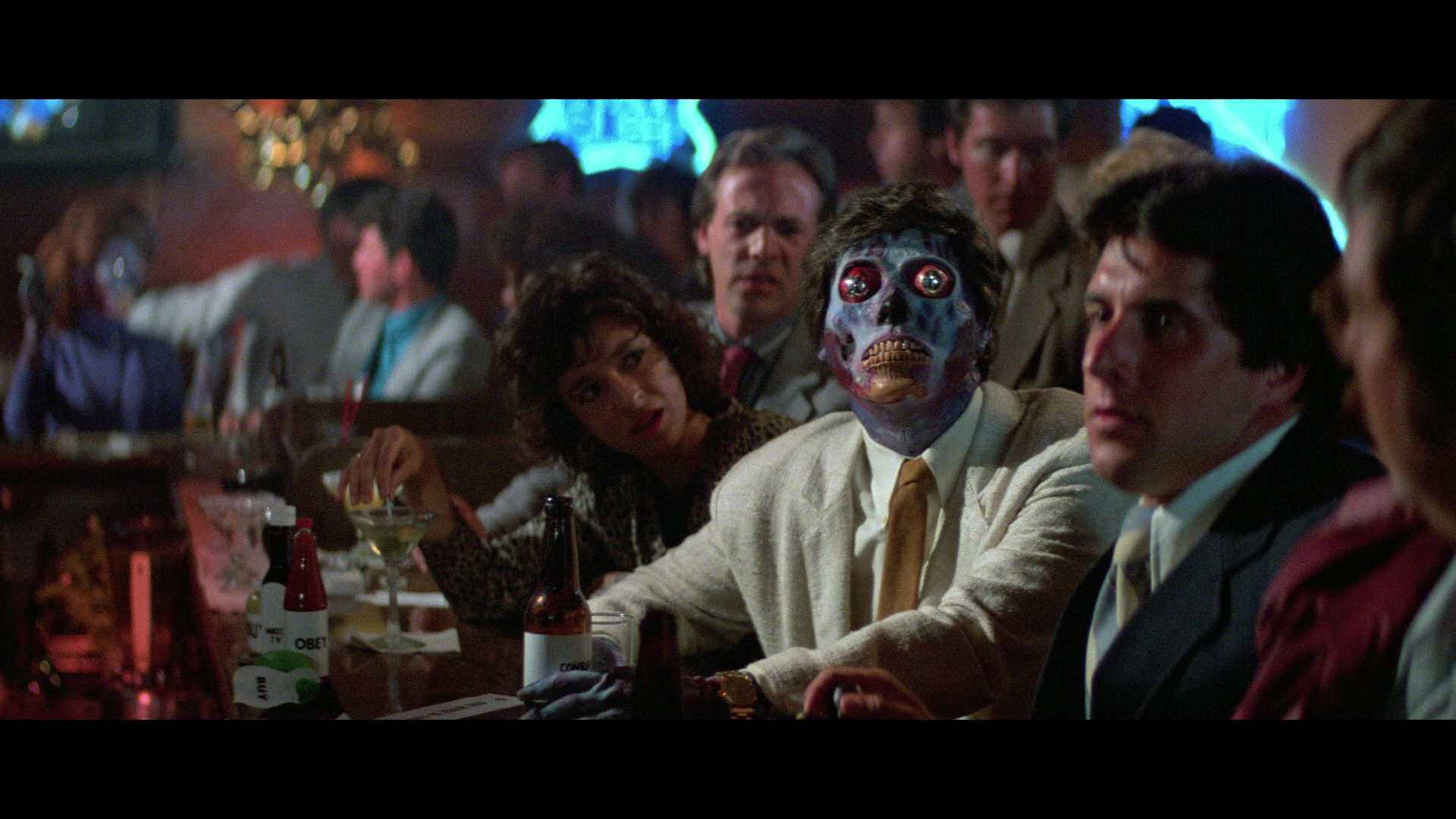They.Live.1988.Studio.Canal.BDRemux.1080p[(130441)18-21-08].PNG