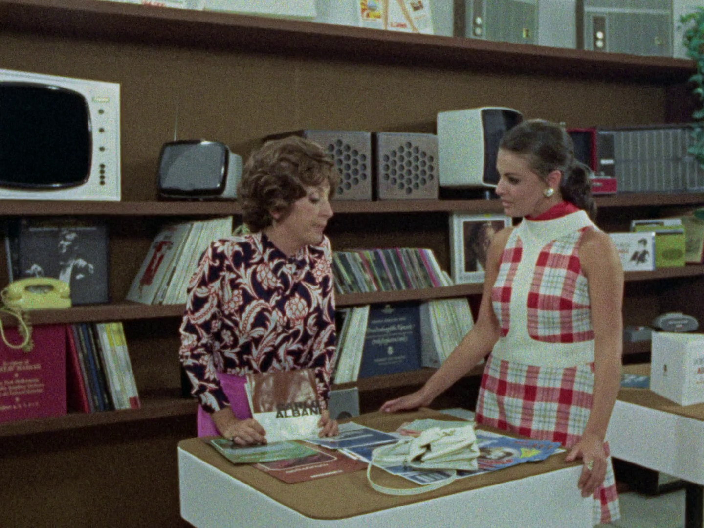 vlcsnap-2022-08-08-14h21m46s849.png