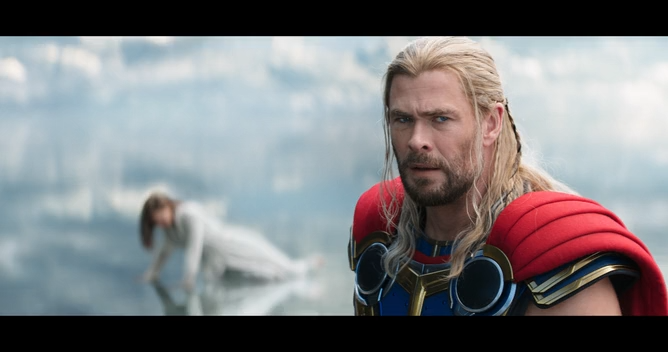 Thor.Love.and.Thunder.2022.IMAX.WEB-DLRip-AVC.ExKinoRay.mkv_snapshot_01.39.20.663.png