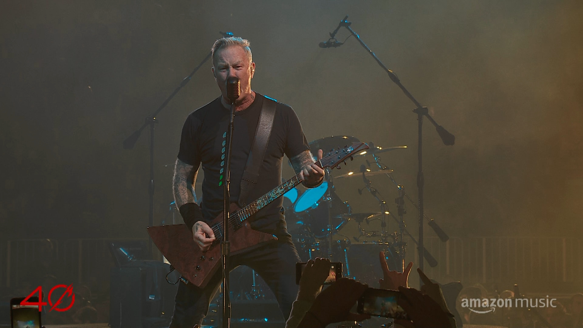Metallica - 40th Anniversary Live at Chase Center (2021) 1080i HDTV Backhaul MPA2.0 H.264-TrollHD.mkv_20221005_104928.274.png