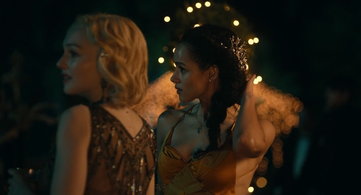 The.Invitation.2022.HDRip-AVC.ExKinoRay.mkv_snapshot_00.40.25.715.png