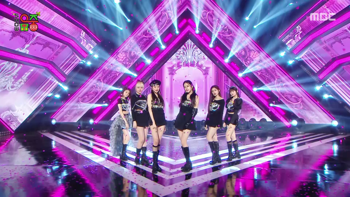 20221225.1001.4_IVE_-_Love_Dive_(Music_Core_2022.12.24)_(JPOP.ru).png