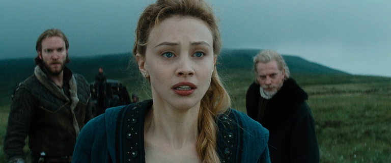Drakula.2014.HDRip-AVC.ExKinoRay.mkv_snapshot_00.20.56.088.png
