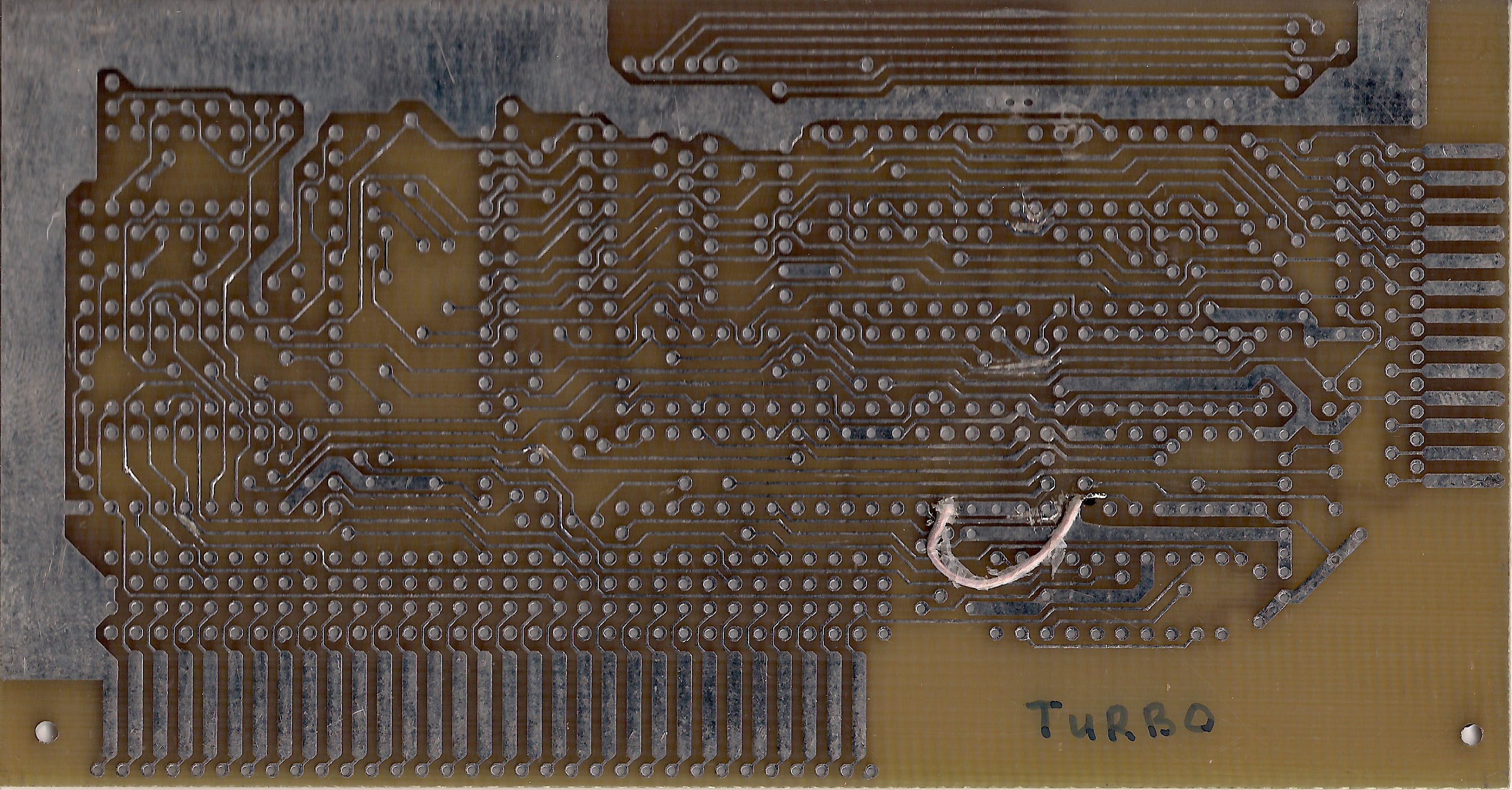 Лицевая сторона контроллера TURBO лепесток перемычки вниз.JPG