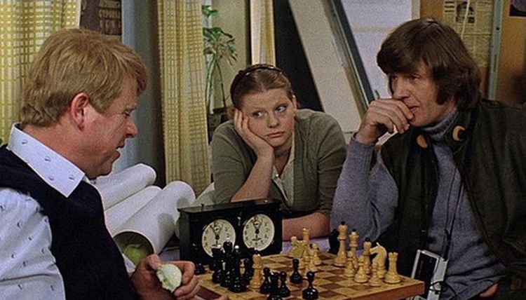 Самая обаятельная и привлекательная, 1985 (0:30:13 / 1:20:15)