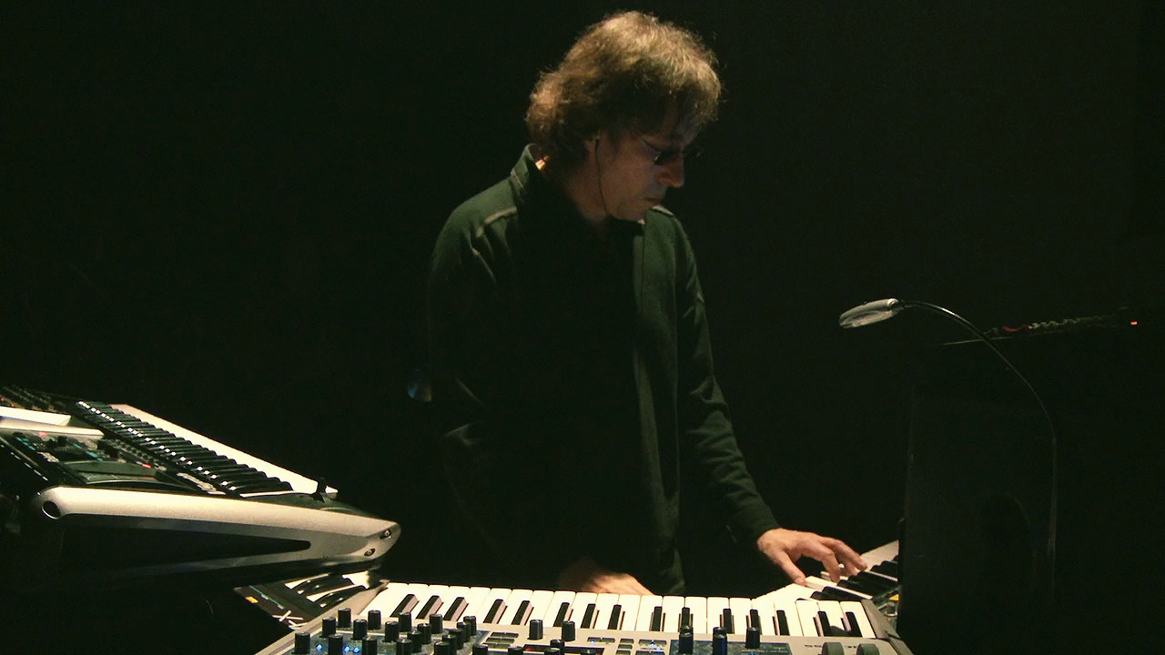 Porcupine.Tree.Anesthetize.(2008).720p.Blu-ray.PCM.x264-HDCLUB.mkv_20230314_200859.382.png
