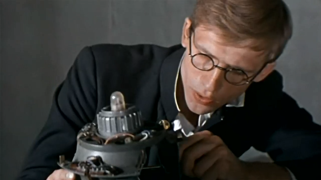 Allegro.s.ognem.1979.WEBRip-AVC.ExKinoRay.mkv_snapshot_00.56.15.685.png