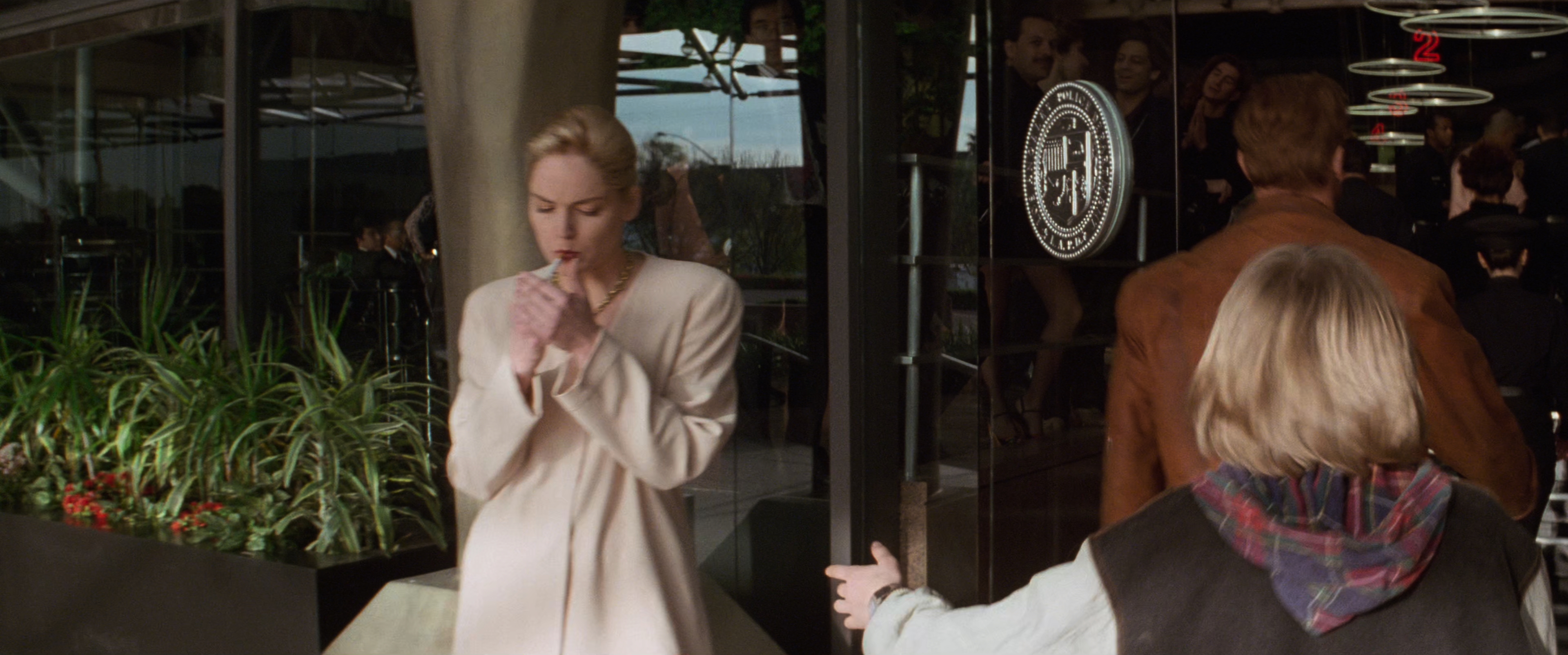 Последний киногерой (Last Action Hero) 1993.mkv_snapshot_00.32.22.965.jpg