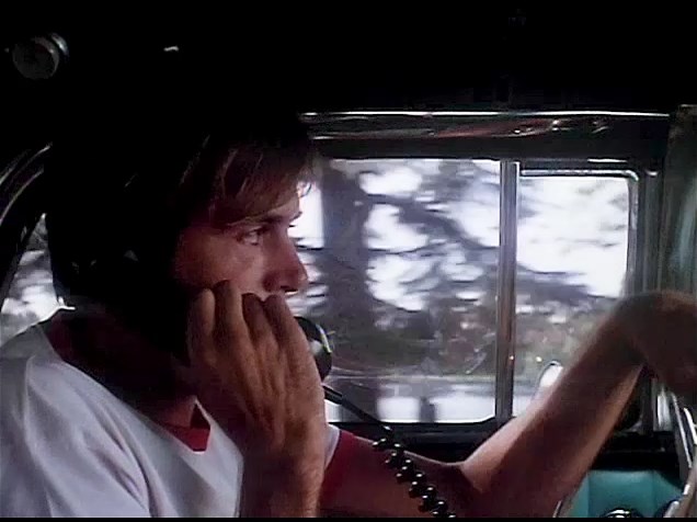 Citizens Band (1977)-RADIOCHIEF.rus.AVO.mp4_snapshot_00.55.40.076.jpg