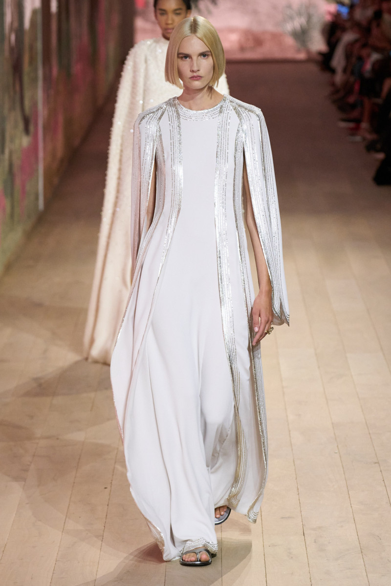 00065-dior-fall-2023-couture-credit-gorunway.jpg