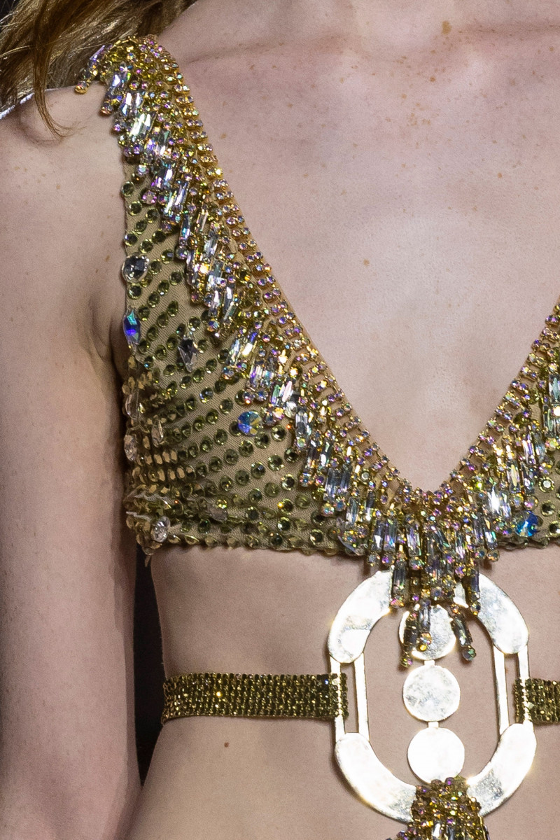 00026-celia-kritharioti-fall-2023-couture-details-credit-brand.jpg