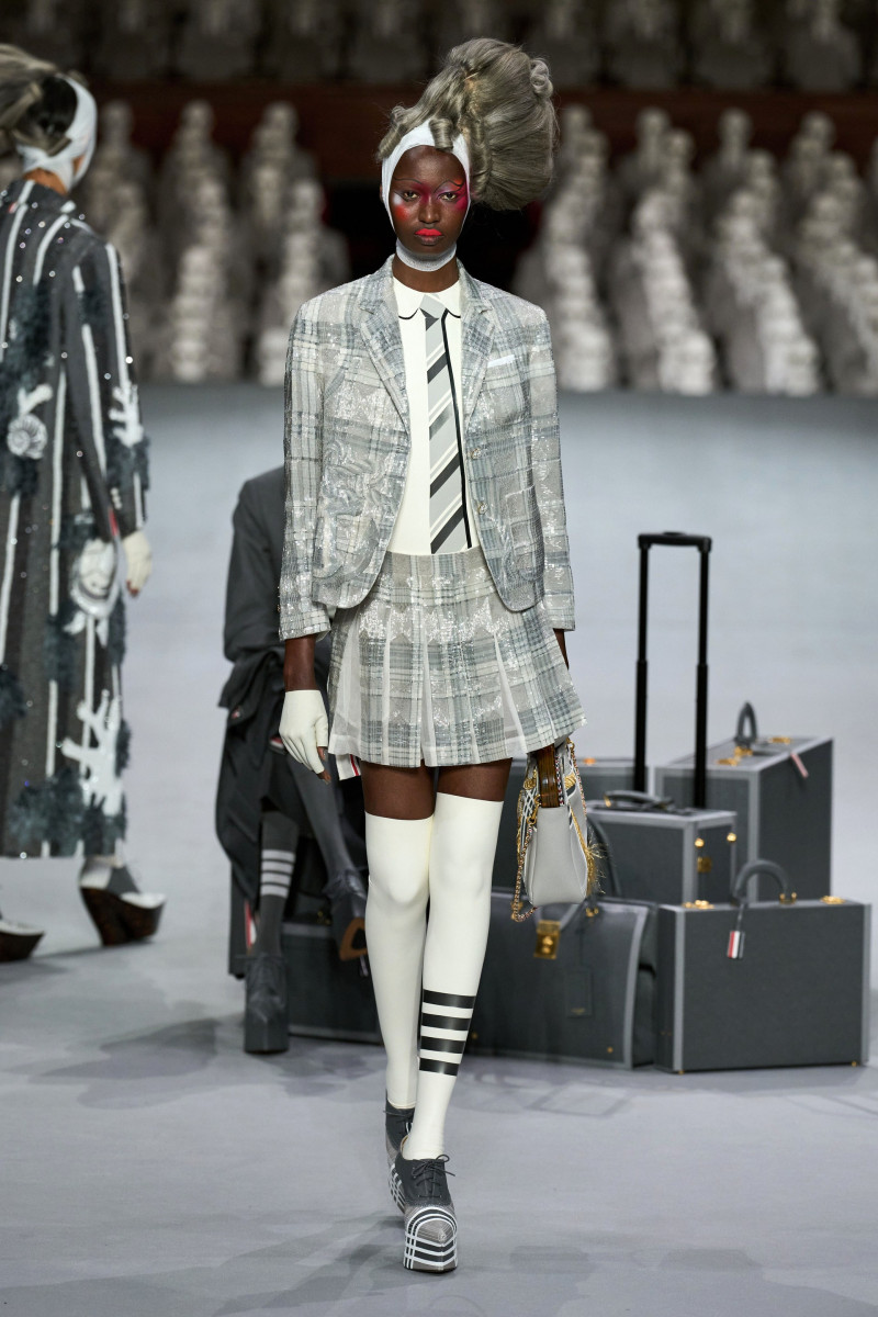 00045-thom-browne-fall-2023-couture-credit-gorunway.jpg