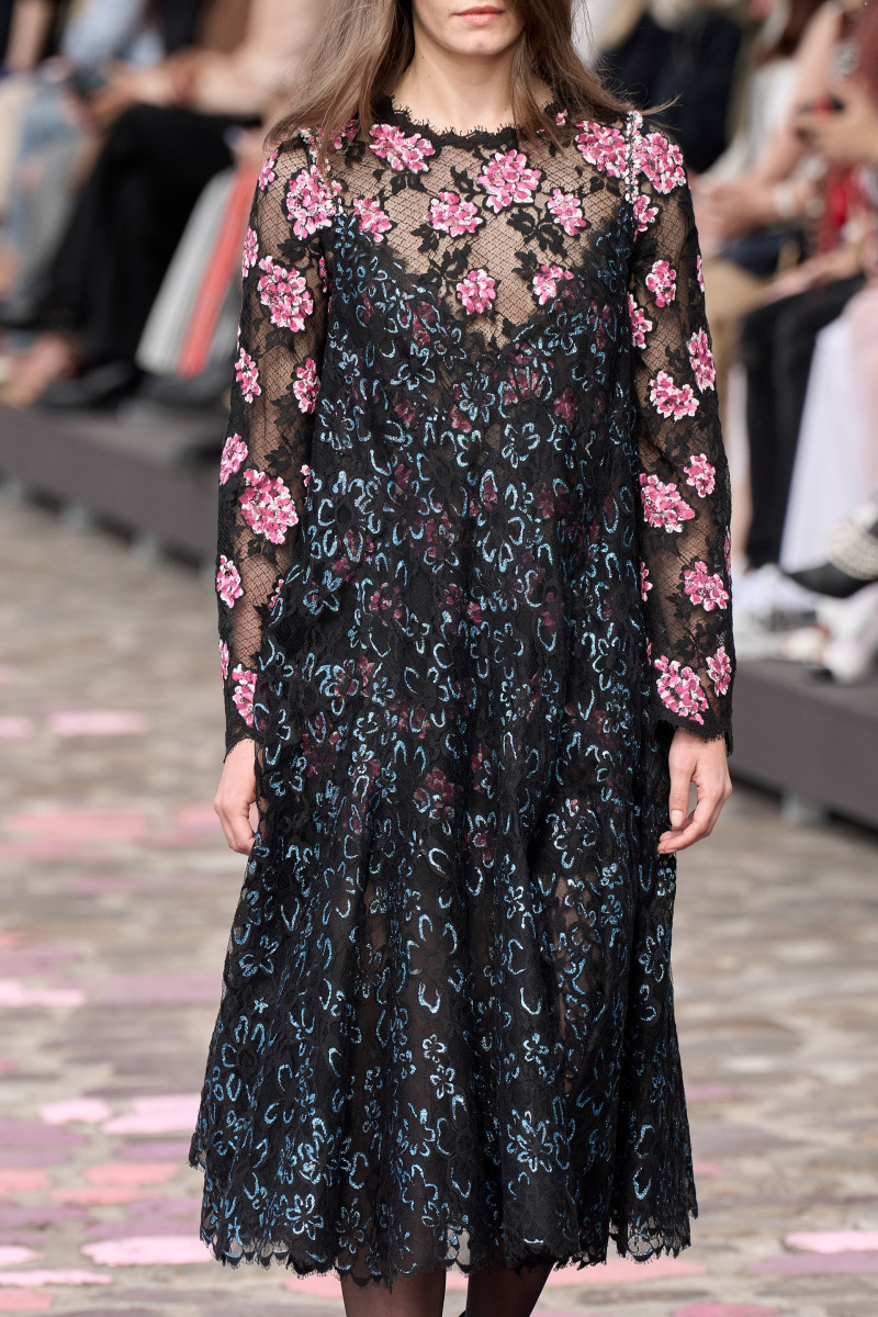 00059-chanel-fall-2023-couture-detail-credit-gorunway.jpg